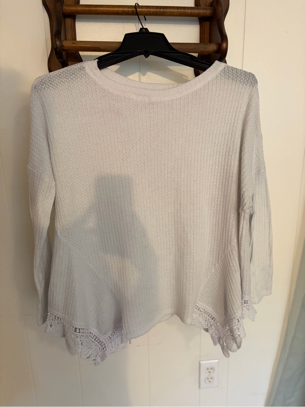 Altar'd State Light Gray Crochet-Hem Long Sleeve Tunic